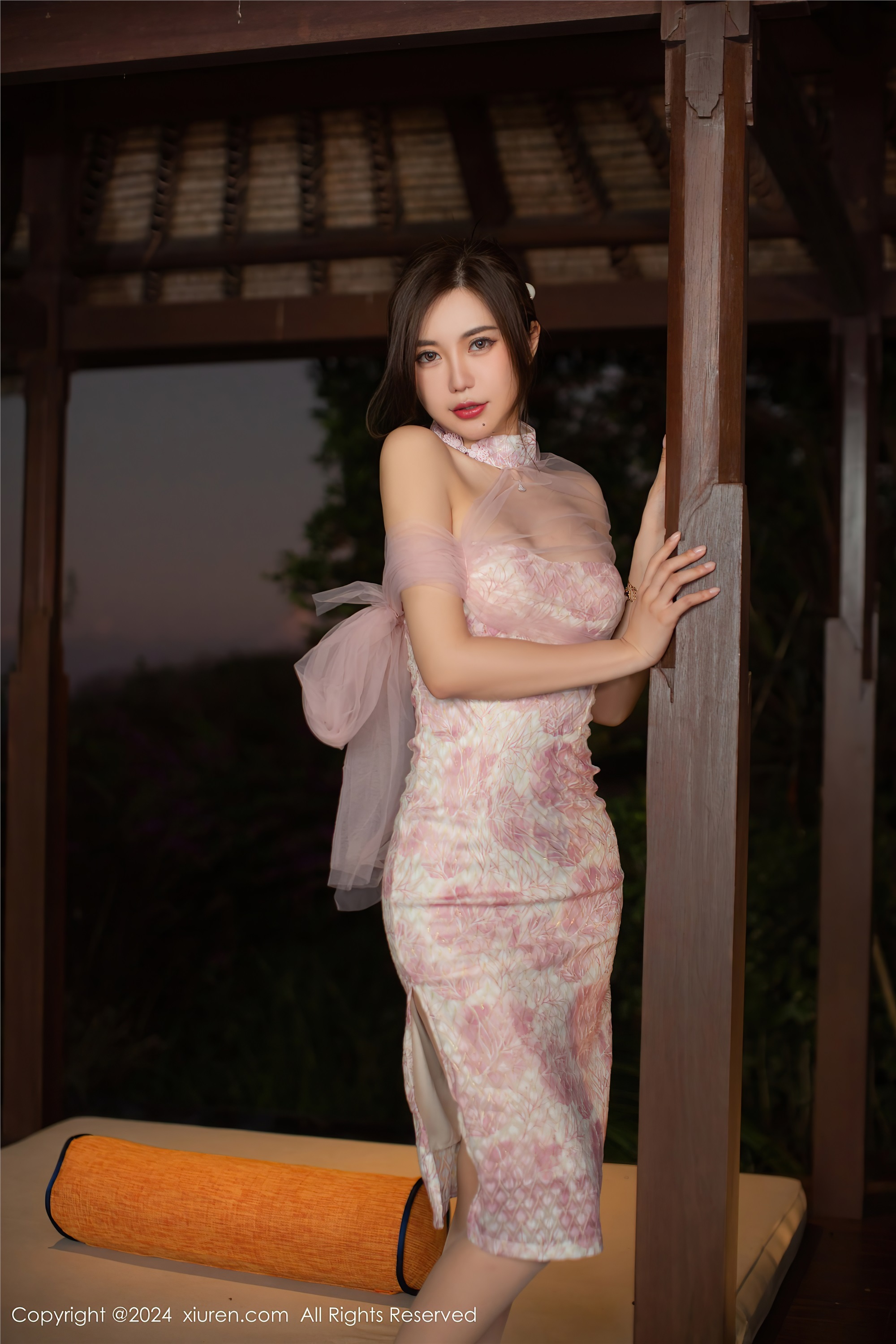 Xiuren秀人网 2024.07.16 NO.8868 绮里嘉ula